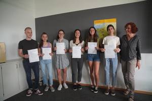 Einige der erfolgreichen Zehntklässler